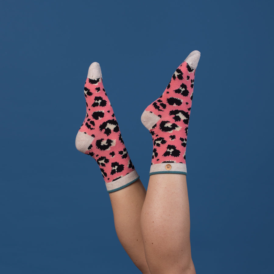 Agatha & Gilles - Light Pink